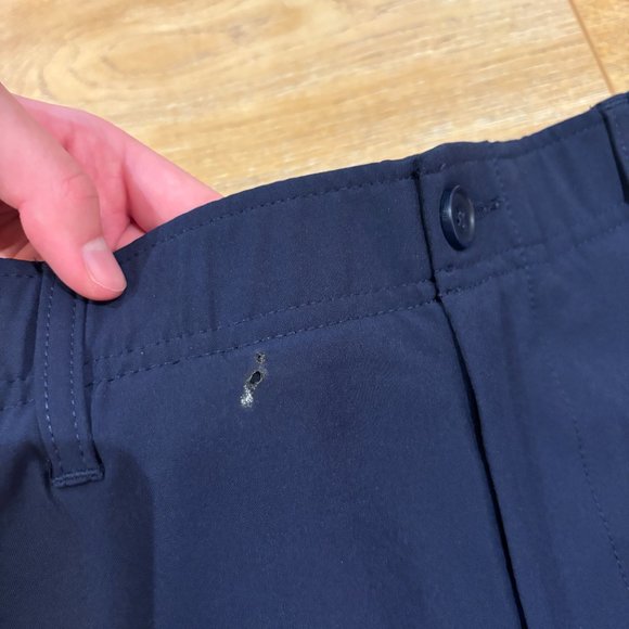 Under Armour Drive Khaki Shorts Navy Blue Size 34 - Picture 4 of 7